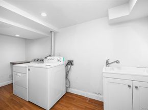 22447 76th Road, Oakland Gardens NY 11364