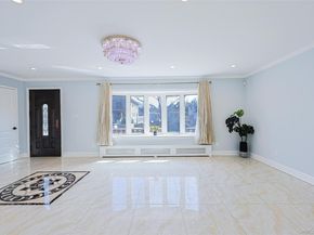 22447 76th Road, Oakland Gardens NY 11364