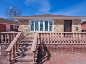 22447 76th Road, Oakland Gardens NY 11364