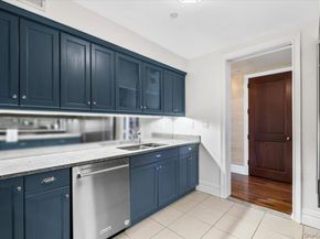 10 City Place PH4F, White Plains NY 10601