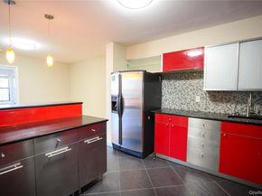 7124 164th Street 2FL, Fresh Meadows NY 11365