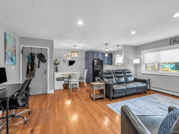 4 Rose Street Unit 1A1, Oceanside NY 11572