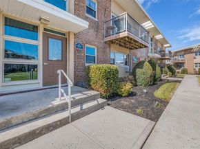 4 Rose Street Unit 1A1, Oceanside NY 11572