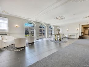 819 Broadway 1G, Woodmere NY 11598