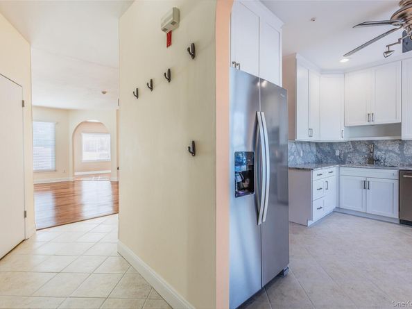 728 Birchwood Park Drive, Middle Island NY 11953