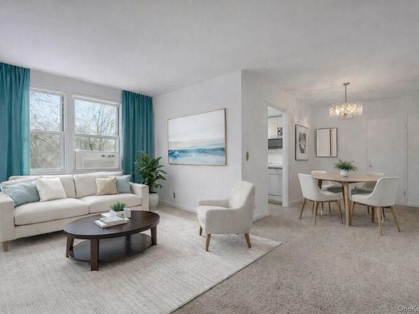 4 Bryant Crescent 2C, White Plains NY 10605