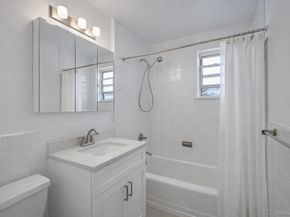 4 Bryant Crescent 2C, White Plains NY 10605