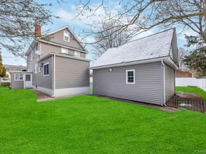 218 Woodlawn Road, West Hempstead NY 11552