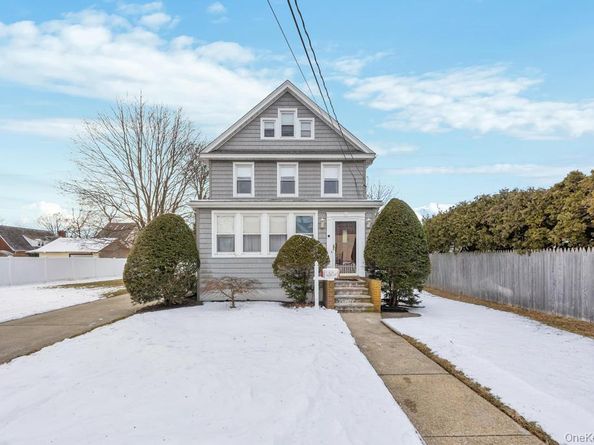 218 Woodlawn Road, West Hempstead NY 11552