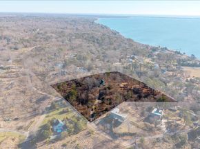 32 Old Canoe Place Road, Hampton Bays NY 11946