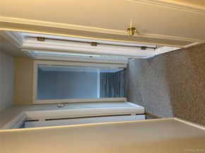 10 Shiloh Court, Coram NY 11727