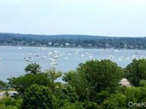 18-15 215th Street 6 C, Bayside NY 11360