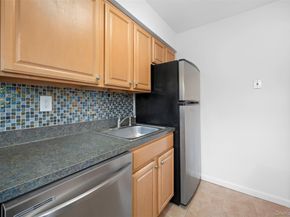 252 Village Drive 252, Hauppauge NY 11788