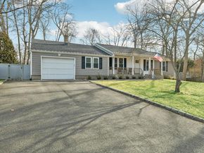 65 Beachfern Road, Center Moriches NY 11934