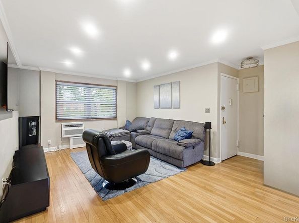 155-24 81st Street 110, Howard Beach NY 11414