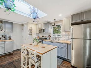 485 3rd Avenue, Bayport NY 11705