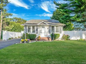 485 3rd Avenue, Bayport NY 11705