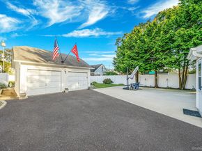 485 3rd Avenue, Bayport NY 11705
