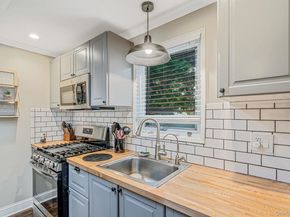 485 3rd Avenue, Bayport NY 11705