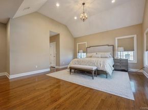 26 The Hemlocks, Roslyn Estates NY 11576