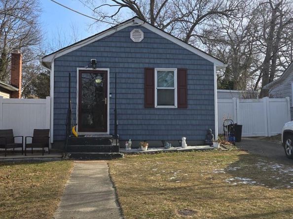 59 Wildwood Drive, Sound Beach NY 11789