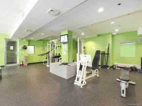 25 W Broadway 503, Long Beach NY 11561