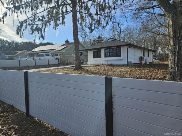 52 Crystal Beach Boulevard, Moriches NY 11955