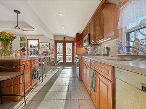 11 Muriel Road, Port Washington NY 11050