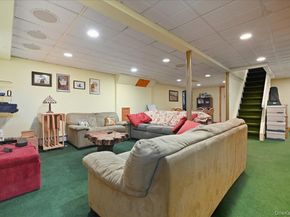 11 Muriel Road, Port Washington NY 11050