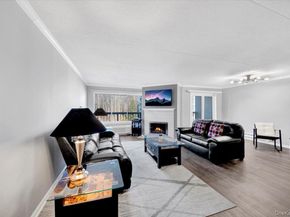 400 High Point Drive PH6, Hartsdale NY 10530