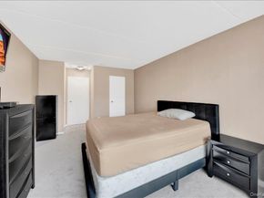 400 High Point Drive PH6, Hartsdale NY 10530