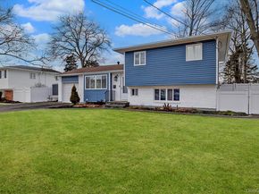 312 W 20th Street, Deer Park NY 11729