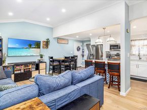 312 W 20th Street, Deer Park NY 11729