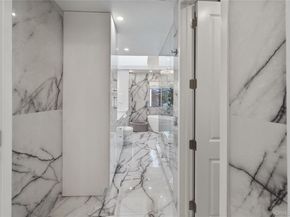24 Chestnut Lane, Woodbury NY 11797