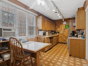 166-07 Union Turnpike, Fresh Meadows NY 11366