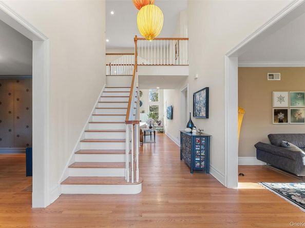 5 Stonewall Lane, Mamaroneck NY 10543