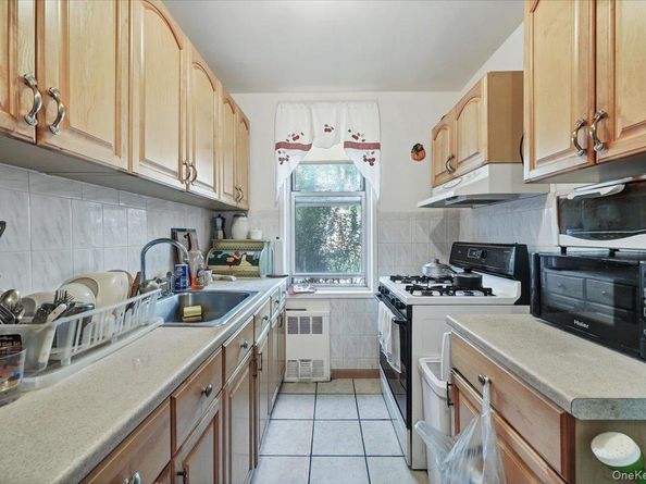 1425 Thieriot Avenue 1N, Bronx NY 10460
