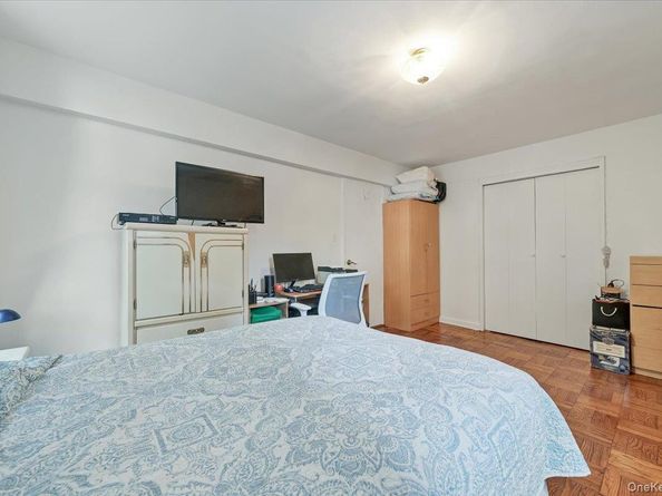 1425 Thieriot Avenue 1N, Bronx NY 10460