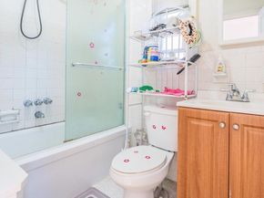 13049 217th Street, Laurelton NY 11413