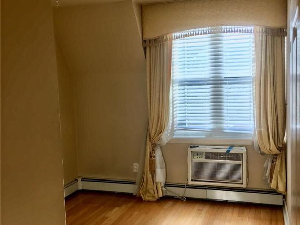 14-04 Michael Place 113U, Bayside NY 11360