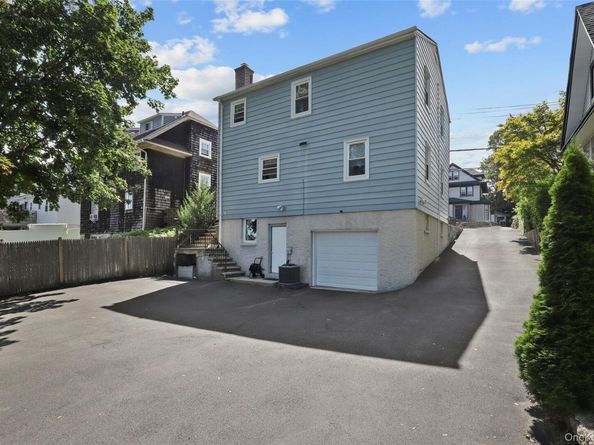 43 Pinebrook Road, New Rochelle NY 10801