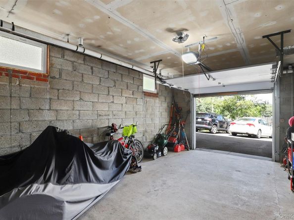 43 Pinebrook Road, New Rochelle NY 10801
