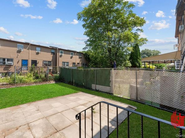 559 Cleveland Street, Brooklyn NY 11208