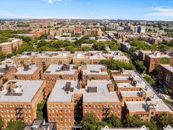 41-35 45th Street 2B, Sunnyside NY 11104