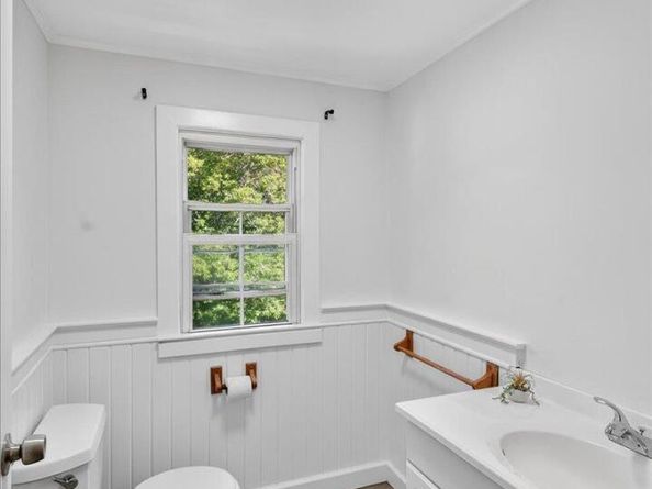 188 Donegan Avenue, East Patchogue NY 11772