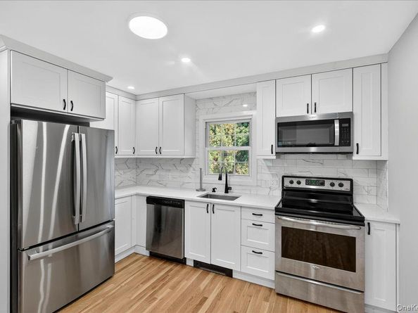 188 Donegan Avenue, East Patchogue NY 11772