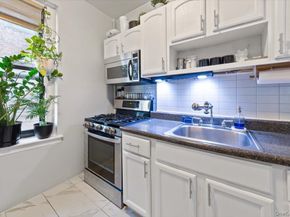 2199 Holland Avenue 4C, Bronx NY 10462