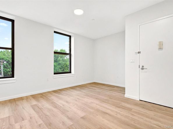 1715A Lacombe Avenue 1A, Bronx NY 10473