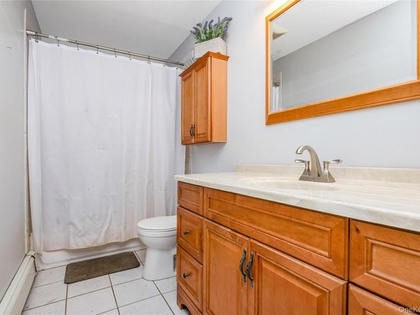16 Hillside Road, Farmingville NY 11738