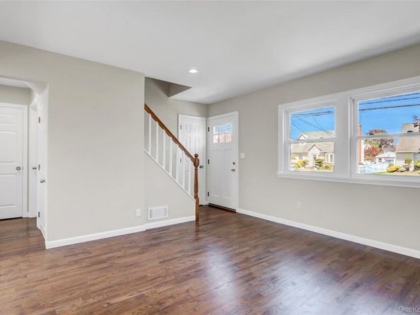 1067 Mirabelle Avenue, Westbury NY 11590